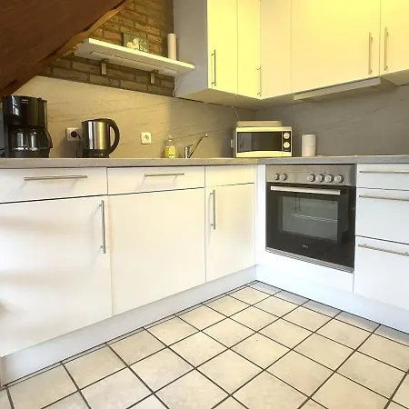 De Vuurtoren, Lijsterstraat 12 펜션 *