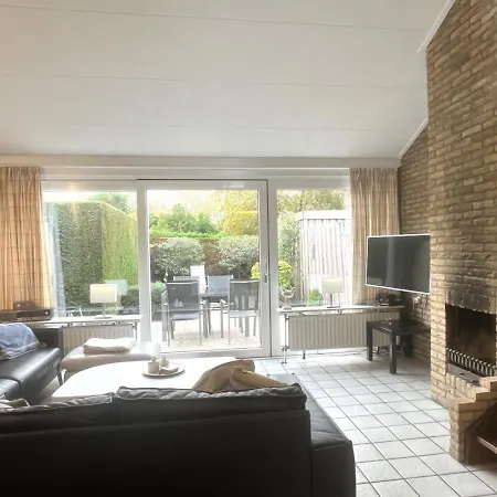Tatil Evi De Vuurtoren, Lijsterstraat 12 Cadzand